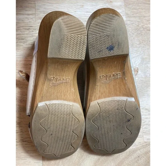 Dansko Women’s Size 40/US 9.5 Ivory Leather Cross Strap ‘Sela’ Slide Sandals - Picture 9 of 14